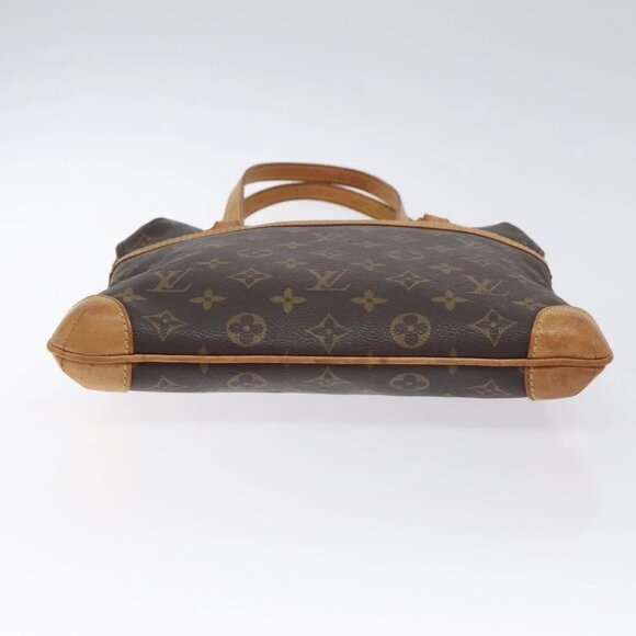 LOUIS VUITTON Monogram Coussin GM Shoulder Bag - Picture 9 of 16